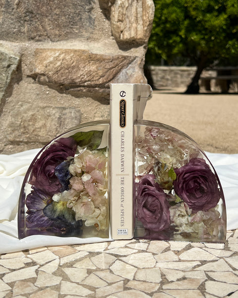 Set of two 6-inch resin bookends with purple-themed preserved flowers, handcrafted by Happihome for elegant floral décor.