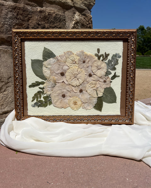 12x16 vintage pressed flower frame with preserved blooms, handcrafted by Happihome for a classic, romantic look.