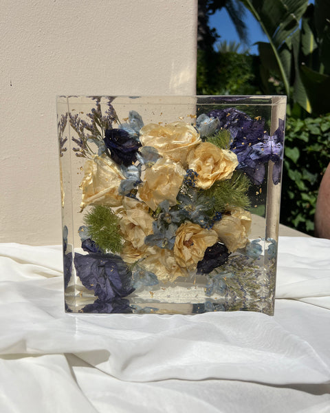 8-inch square resin block featuring blue-themed preserved flowers, handcrafted by Happihome as a timeless floral keepsake.
